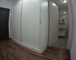 Appartement 3 chambres à vendre dans Cluj-napoca, zone Sopor