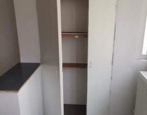 Appartement 3 chambres à vendre dans Cluj-napoca, zone Manastur