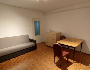 Apartament 3 camere decomandate, zona Iulius Mall