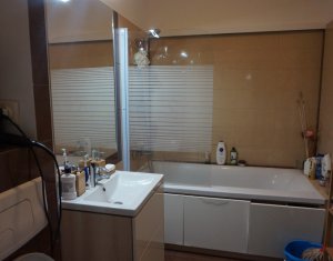 Appartement 2 chambres à vendre dans Floresti