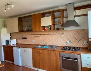 Apartament 3 camere, 90 mp, decomandat, 2 bai, garaj, Zorilor