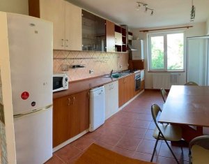 Appartement 3 chambres à vendre dans Cluj-napoca, zone Zorilor