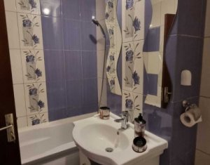 Apartament spatios, 45 mp total, zona parcul Babes, etaj 4, lift