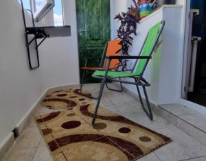 Apartament spatios, 45 mp total, zona parcul Babes, etaj 4, lift