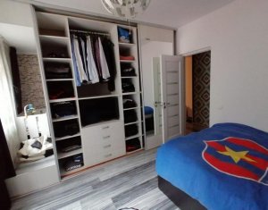 Apartament cu 2 camere, parcare cu CF, in zona Edgar Quinet