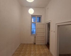 Apartment 4 rooms for sale in Cluj-napoca, zone Centru