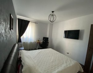 Apartament 3 camere, 82 mp , modern, garaj,  zona Vivo