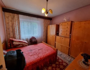 Apartament, 3 camere decomandate, 1/4 , Gheorgheni, Titulescu