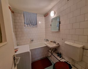 Apartament, 3 camere decomandate, 1/4 , Gheorgheni, Titulescu