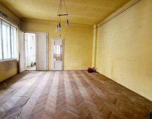 Appartement 3 chambres à vendre dans Cluj-napoca, zone Centru