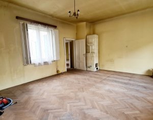 Appartement 3 chambres à vendre dans Cluj-napoca, zone Centru