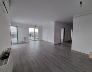 Penthouse cu 3 camere, terasa de 77 mp, garaj, bloc nou, in Marasti