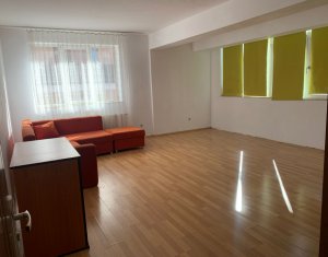 Apartament 3 camere, in vila, Andrei Muresanu, zona Grand Hotel Italia