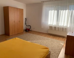 Apartament 3 camere, in vila, Andrei Muresanu, zona Grand Hotel Italia