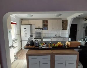 Appartement 4 chambres à vendre dans Cluj-napoca, zone Zorilor