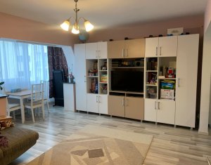 Appartement 4 chambres à vendre dans Cluj-napoca, zone Zorilor