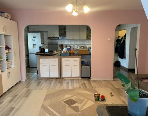 Appartement 4 chambres à vendre dans Cluj-napoca, zone Zorilor