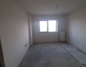  Apartament de 3 camere, semifinisat, terasa, in imobil nou, finalizat, cu CF