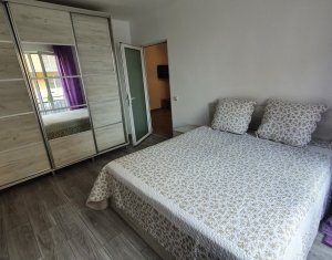 Apartament cu doua camere, finisat modern, mobilat, strada Porii 