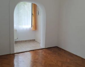 Apartament cu 2 camere, decomandat, Zorilor