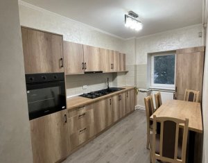 Apartament 3 camere decomandate cu terasa, Zorilor, zona Spitalul de Recuperare