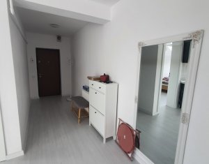 Apartament cu doua camere, finisat modern, strada  Florilor