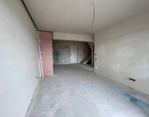 Appartement 4 chambres à vendre dans Cluj-napoca, zone Zorilor