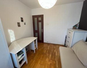 Appartement 4 chambres à vendre dans Cluj-napoca, zone Zorilor