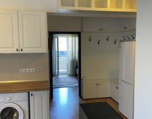 Appartement 3 chambres à vendre dans Cluj-napoca, zone Manastur