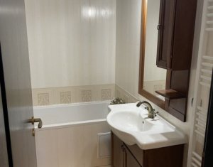 Appartement 3 chambres à vendre dans Cluj-napoca, zone Manastur