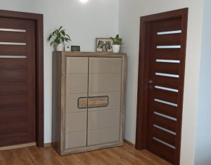 Apartament 3 camere, zona Terra, 60mp utili, finisat si utilat