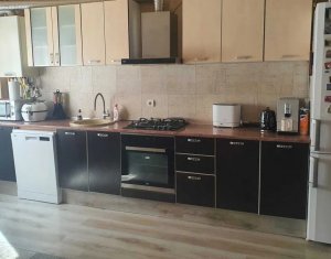 Apartament 3 camere + terasa, Borhanci, zona Profi