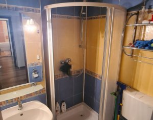 Appartement 4 chambres à vendre dans Cluj-napoca, zone Marasti