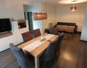 Appartement 3 chambres à vendre dans Floresti