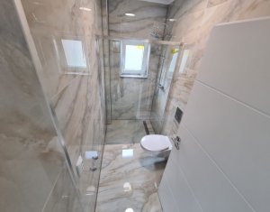 De vanzare apartament la casa, parcare, zona strazii Paris