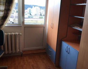 Apartament 2 camere, 50 mp, balcon, decomandat, lift, strada Primaverii