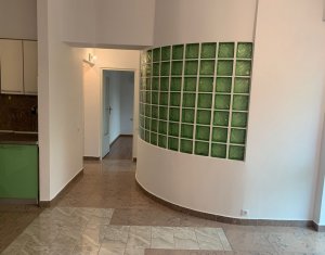 Apartament 3 camere, zona de case, Andrei Muresanu