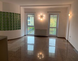 Appartement 3 chambres à vendre dans Cluj-napoca, zone Andrei Muresanu