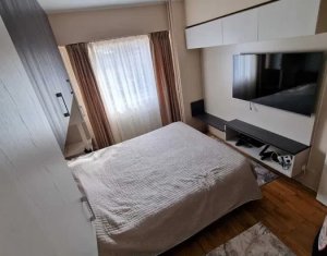 Apartament 3 camere decomandate, zona Piata Marasti
