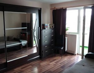 Apartament cu 2 camere, decomandat, zona BIG