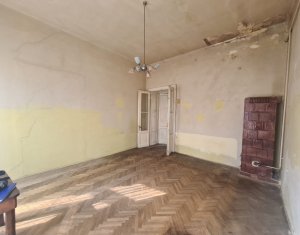 Apartament cu o camera, 42 mp utili, centru, zona strazii Horea