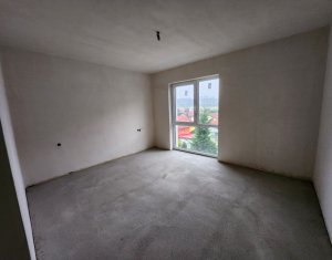 Appartement 3 chambres à vendre dans Cluj-napoca, zone Borhanci