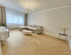 Apartament, 4 camere decomandate, 78 mp utili, zona Gradinii Botanice