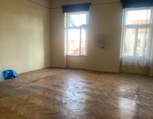 Apartament 2 camere, 70 mp utili, pe malul Somesului, zona centrala