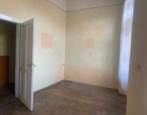 Apartament 2 camere, 70 mp utili, pe malul Somesului, zona centrala