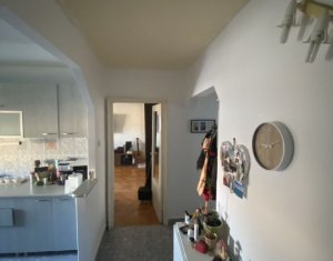 Apartament 3 camere, decomandat, 75 mp total, boxa, Manastur zona NORA
