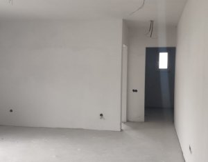 Apartament cu CF, etaj intermediar, zona Sub Cetate, Floresti