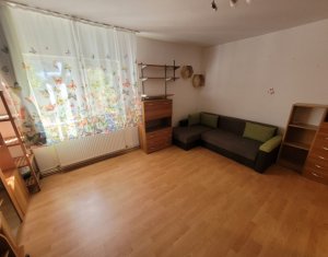 Apartament 3 camere, decomandat, 65 mp utili, finisat, boxa 12 mp, Manastur 