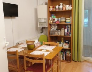 Appartement 3 chambres à vendre dans Cluj-napoca, zone Manastur