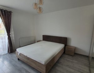 Apartament cu o camera, decomandat, finisat si mobilat, strada Porii